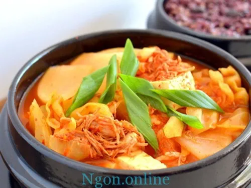 Cách làm canh kim chi đúng chuẩn Hàn Quốc