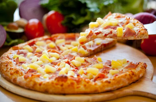 Cách làm đế bánh pizza giòn xốp cực đơn giản tại nhà